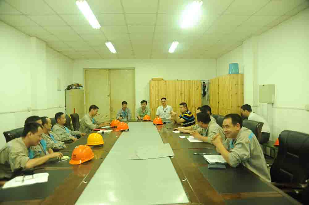 華美板材“持續(xù)改進、業(yè)務領先” 先進表彰活動